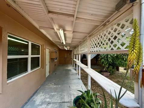 8 Edmund Road West Park FL 33023