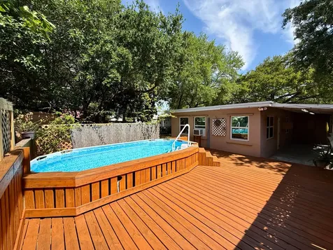 8 Edmund Road West Park FL 33023