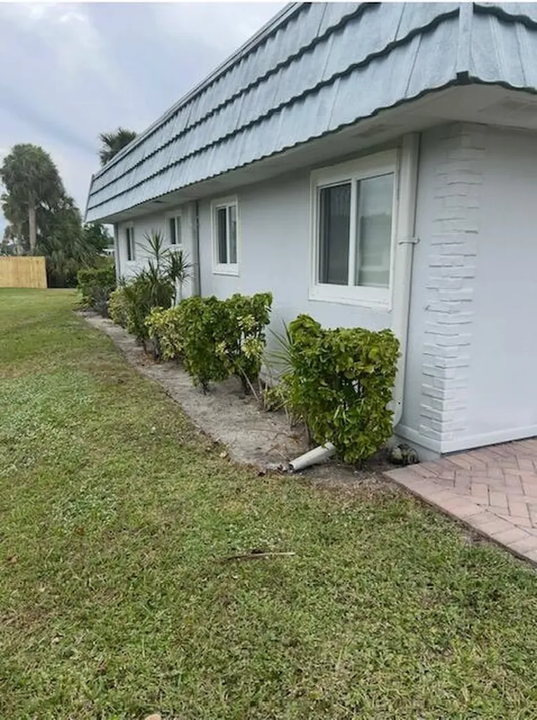 24 Waterford A Delray Beach FL 33446