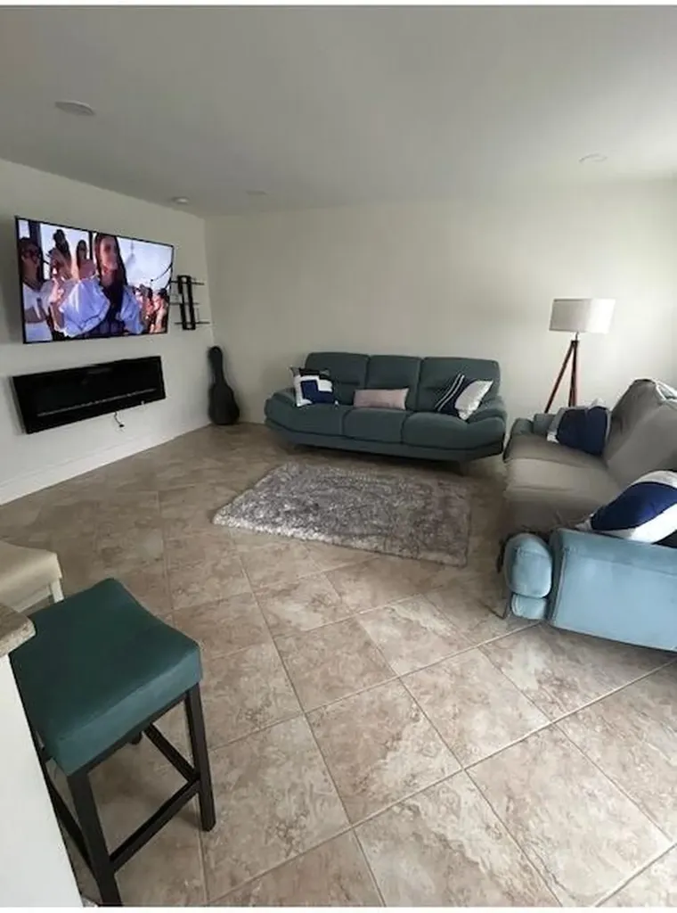 24 Waterford A Delray Beach FL 33446