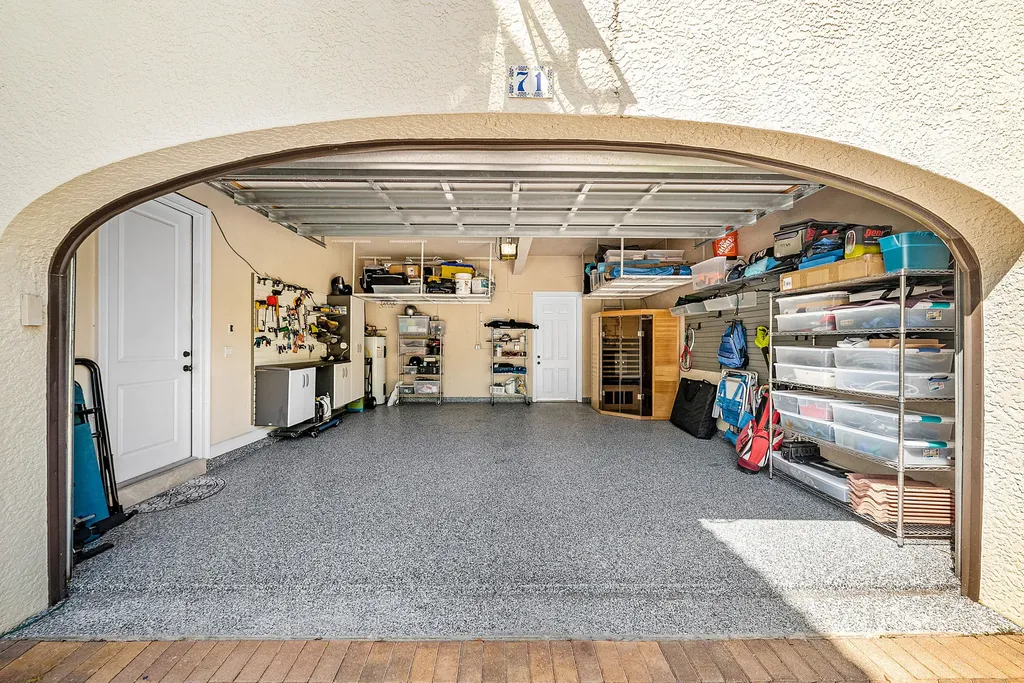 71 Via Poinciana Lane Boca Raton FL 33487
