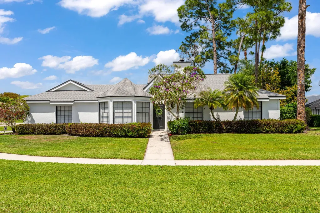13571 Jonquil Place Wellington FL 33414