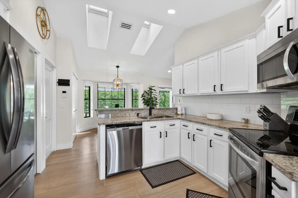 13571 Jonquil Place Wellington FL 33414