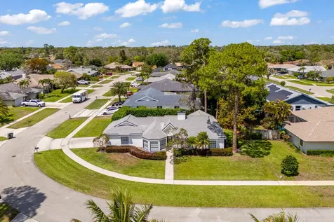 13571 Jonquil Place Wellington FL 33414