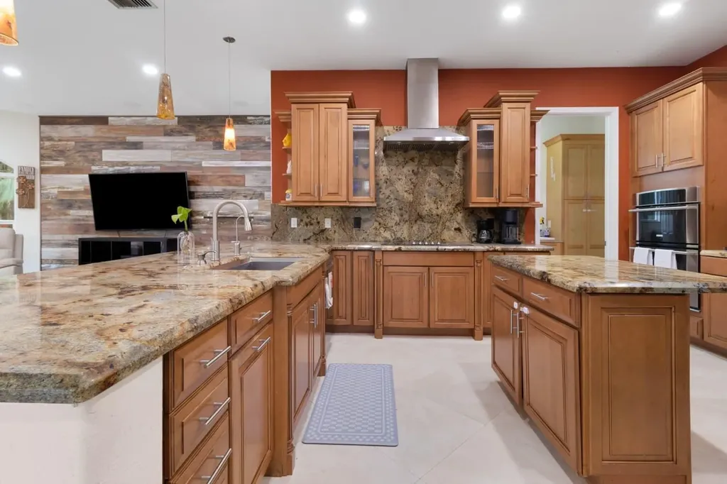 6301 SW 58th Court Davie FL 33314