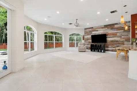 6301 SW 58th Court Davie FL 33314