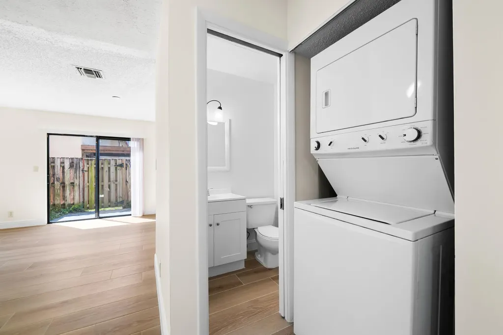 3281 E Golf Boulevard Pompano Beach FL 33064