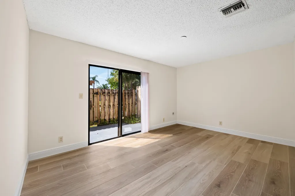 3281 E Golf Boulevard Pompano Beach FL 33064