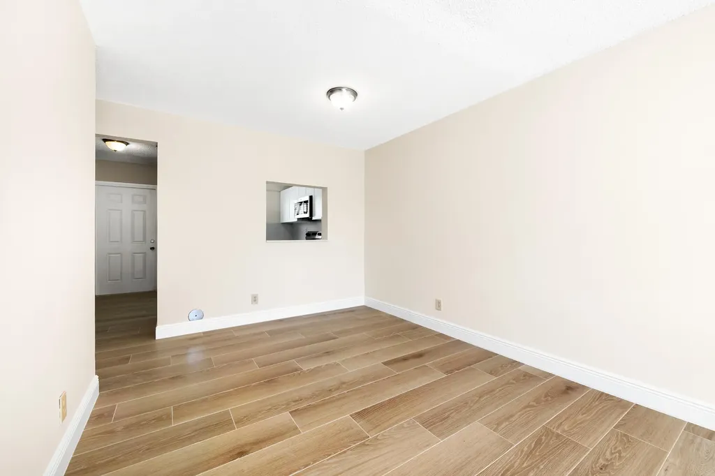 3281 E Golf Boulevard Pompano Beach FL 33064