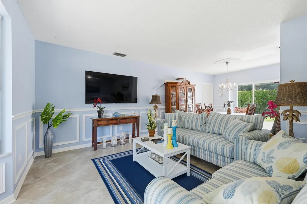 237 Porter Place West Palm Beach FL 33409