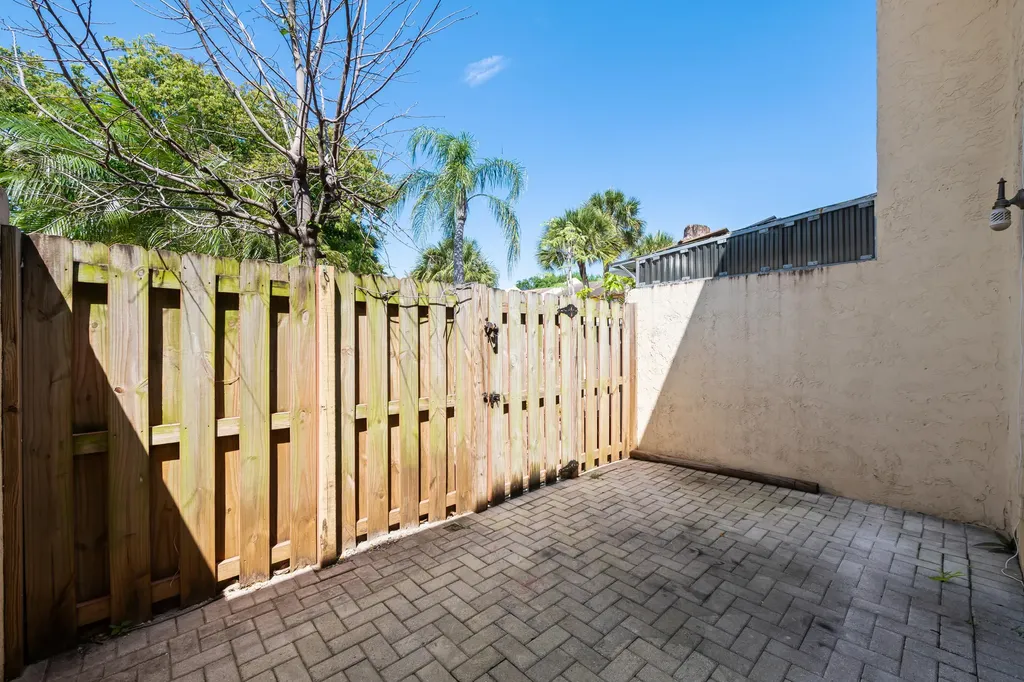 3281 E Golf Boulevard Pompano Beach FL 33064