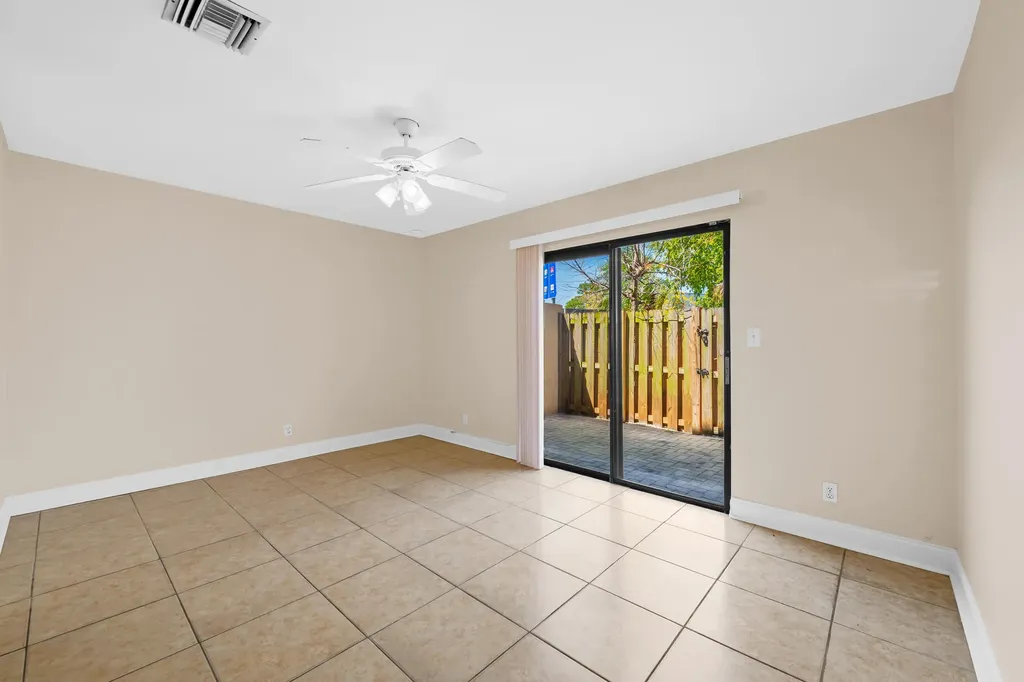 3281 E Golf Boulevard Pompano Beach FL 33064