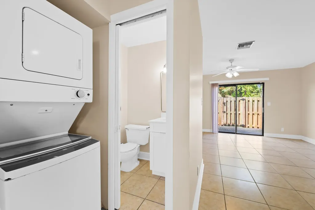 3281 E Golf Boulevard Pompano Beach FL 33064