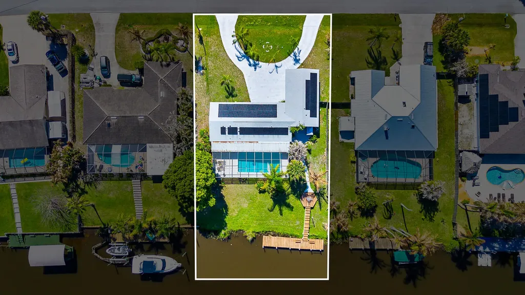 343 SE Verada Avenue Port St Lucie FL 34983