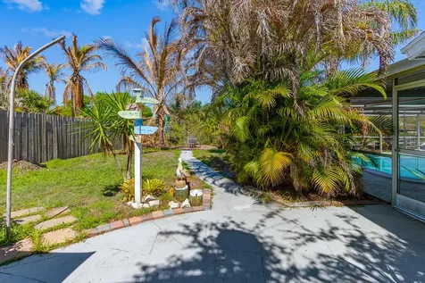 343 SE Verada Avenue Port St Lucie FL 34983