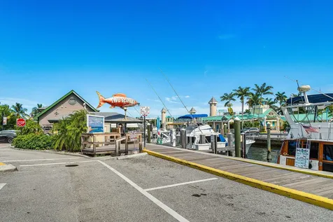 700 E Boynton Beach Boulevard Boynton Beach FL 33435