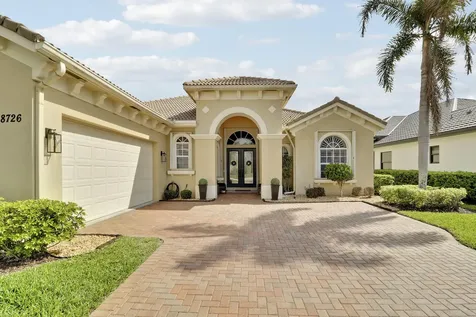 8726 Tompson Point Road Port St Lucie FL 34986