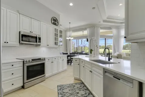 8726 Tompson Point Road Port St Lucie FL 34986