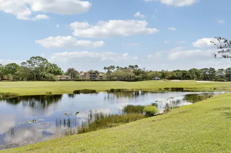 8726 Tompson Point Road Port St Lucie FL 34986