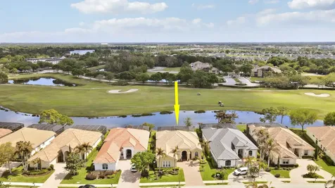 8726 Tompson Point Road Port St Lucie FL 34986