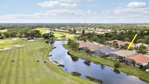 8726 Tompson Point Road Port St Lucie FL 34986