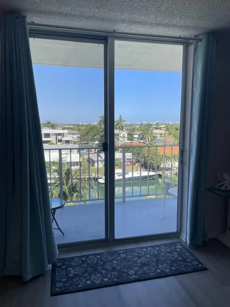 1731 SE 15th Street Fort Lauderdale FL 33316