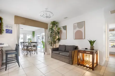 5187 2nd Road Lake Worth FL 33467