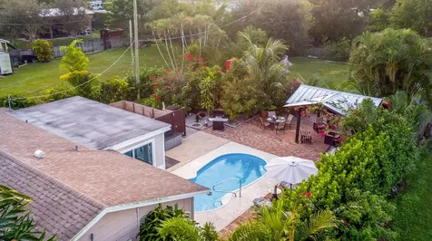 5187 2nd Road Lake Worth FL 33467