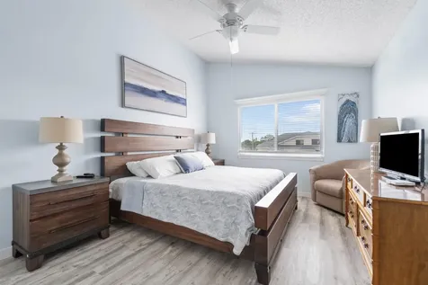 470 Bella Vista Court N Jupiter FL 33477
