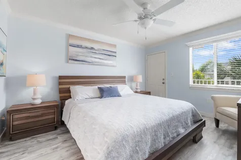470 Bella Vista Court N Jupiter FL 33477