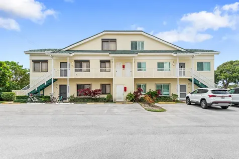 470 Bella Vista Court N Jupiter FL 33477