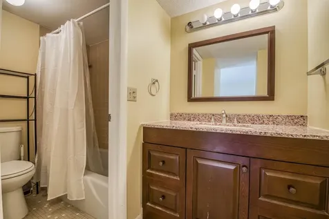 2528 Boundbrook Drive S West Palm Beach FL 33406