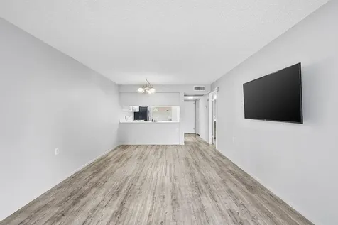 1201 Bahama Bend Coconut Creek FL 33066