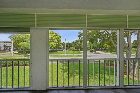 1201 Bahama Bend Coconut Creek FL 33066