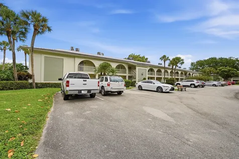 1201 Bahama Bend Coconut Creek FL 33066
