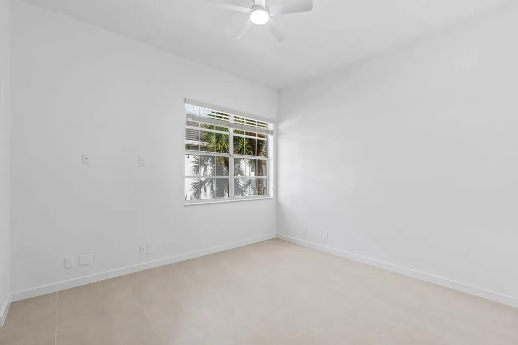 5166 Lake Catalina Drive Boca Raton FL 33496