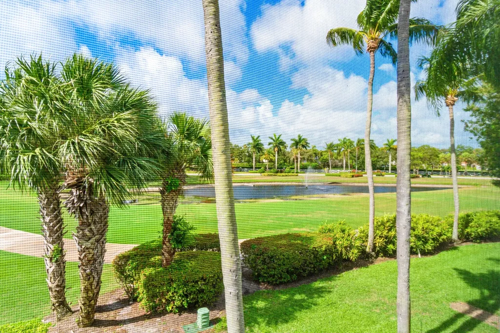 5166 Lake Catalina Drive Boca Raton FL 33496