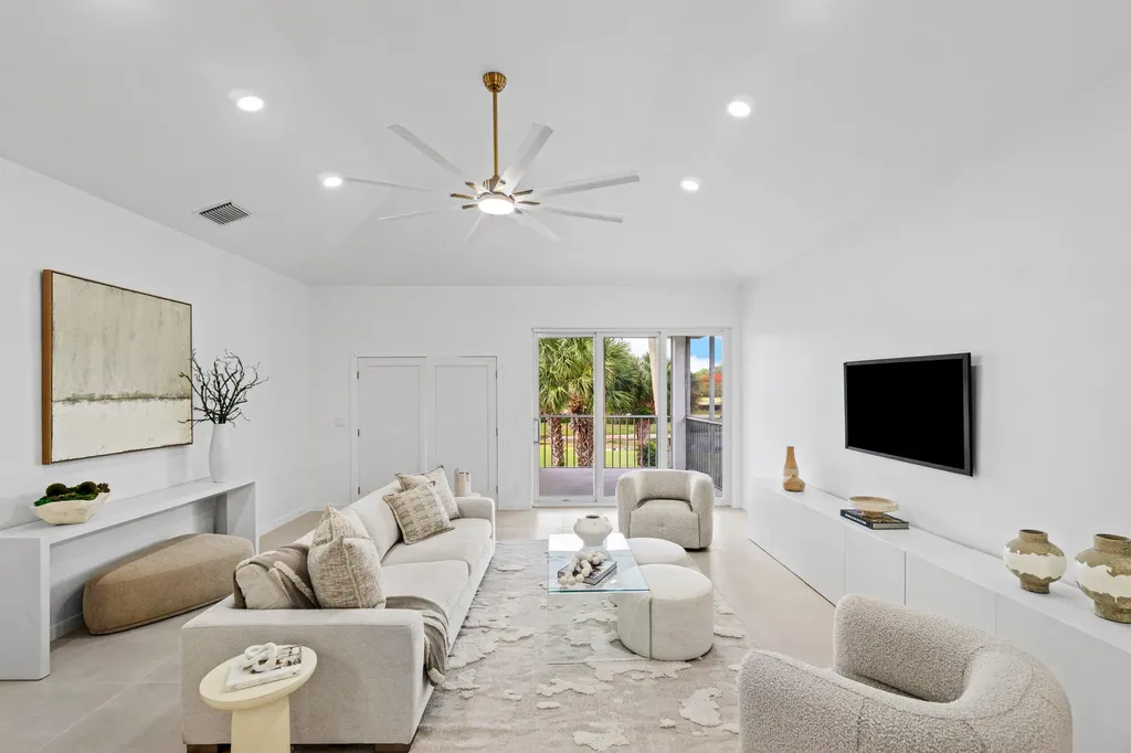 5166 Lake Catalina Drive Boca Raton FL 33496