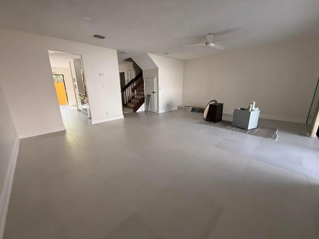 4538 NW 90th Avenue Sunrise FL 33351