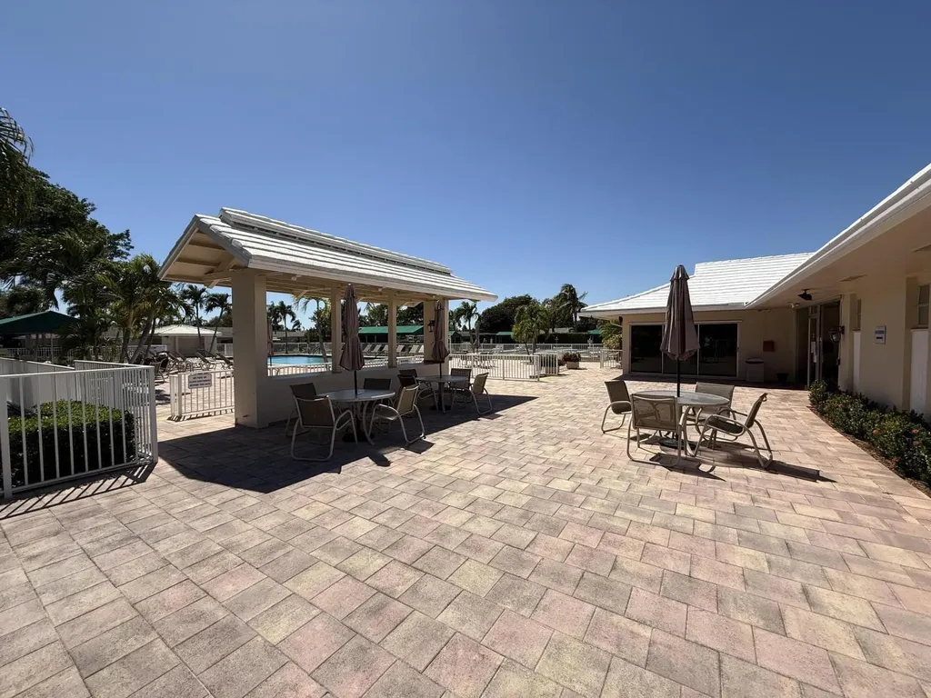 8540 Chevy Chase Drive Boca Raton FL 33433