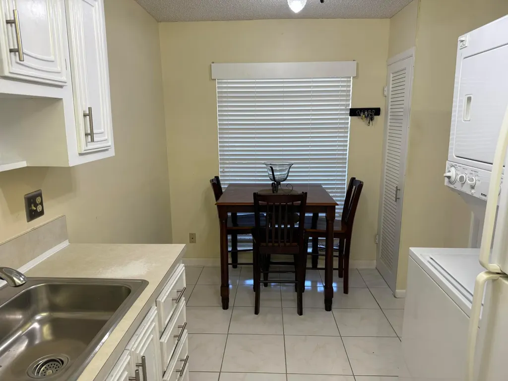 8540 Chevy Chase Drive Boca Raton FL 33433