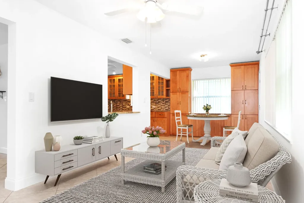 1204 SW 24th Street Boynton Beach FL 33426