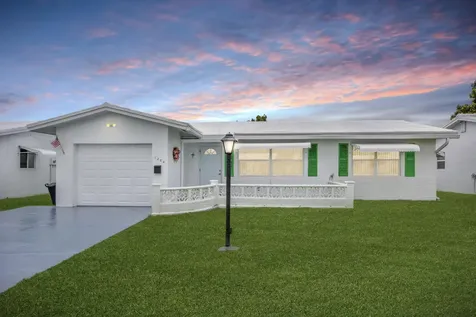 1204 SW 24th Street Boynton Beach FL 33426