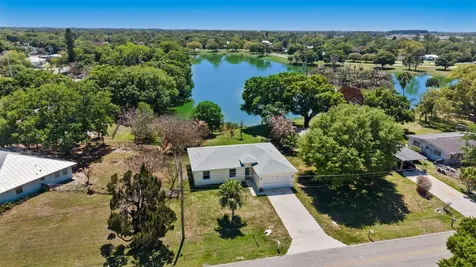 7705 Sebastian Road Fort Pierce FL 34951