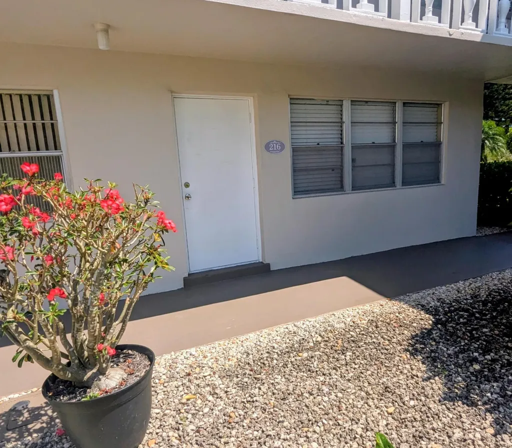 216 Andover I West Palm Beach FL 33417