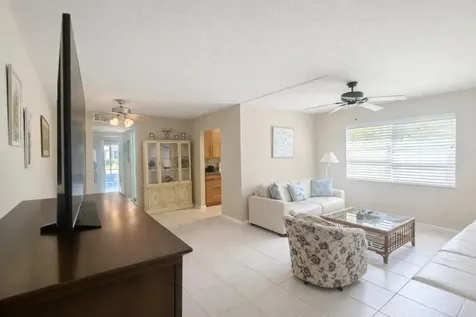 216 Andover I West Palm Beach FL 33417