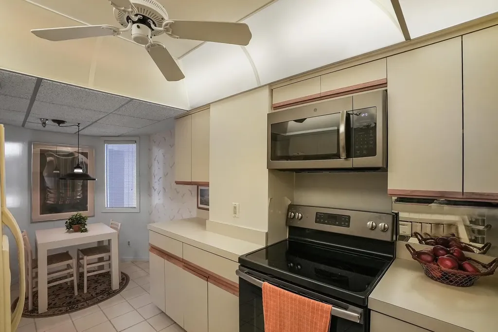 176 Helios Drive Jupiter FL 33477