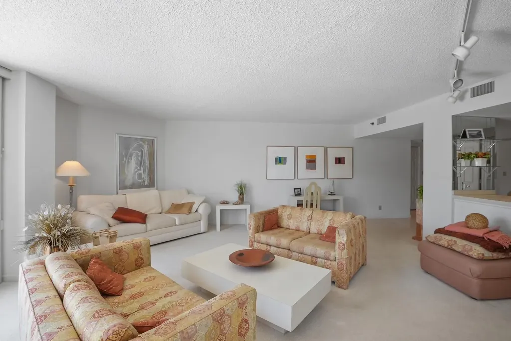 176 Helios Drive Jupiter FL 33477