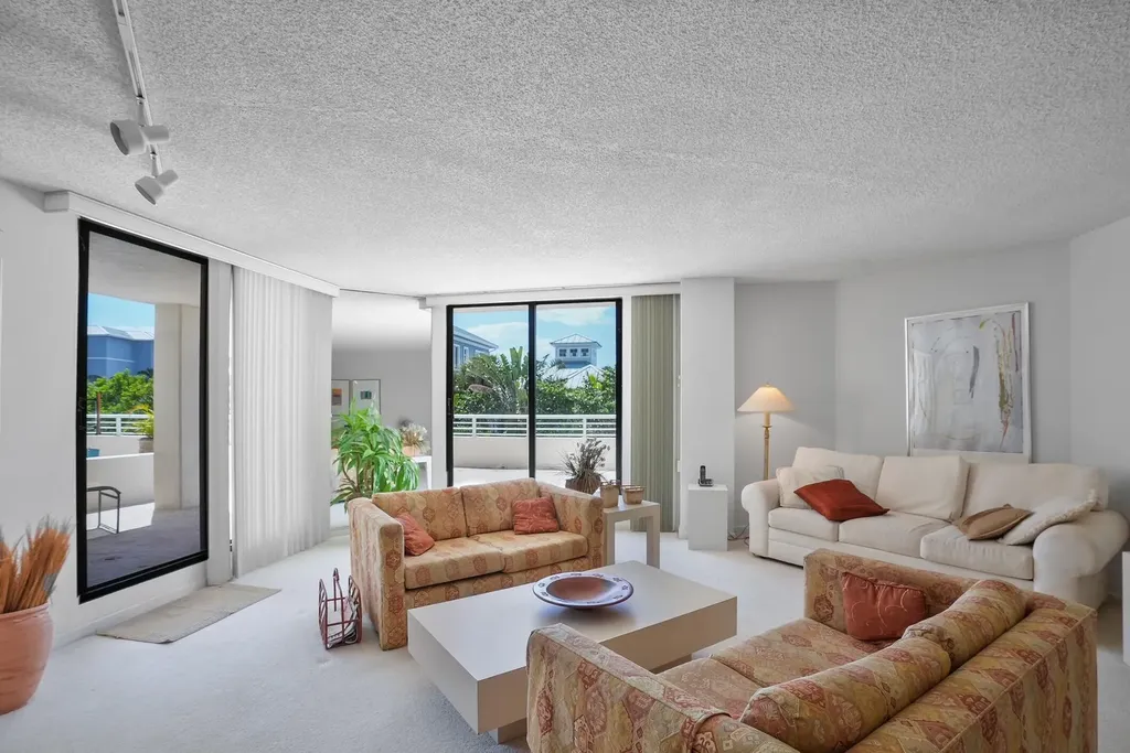 176 Helios Drive Jupiter FL 33477