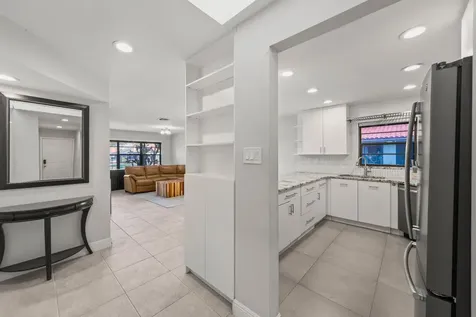 41 Bethesda Park Circle Boynton Beach FL 33435